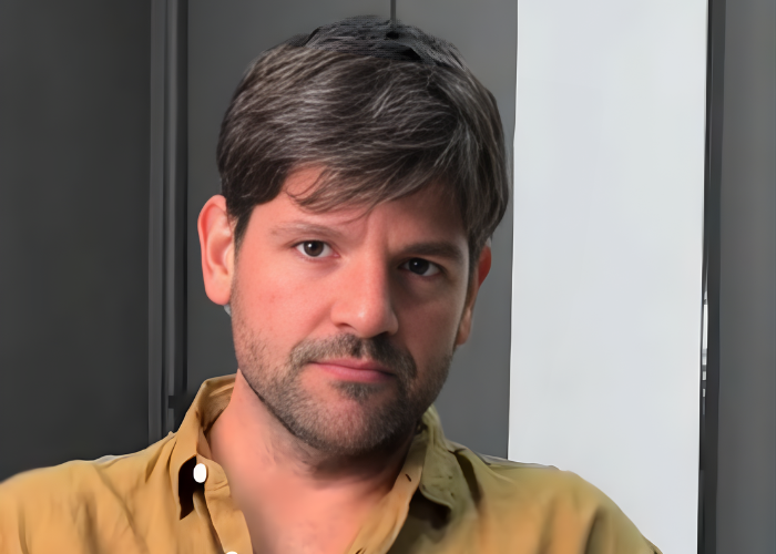 Nicolás